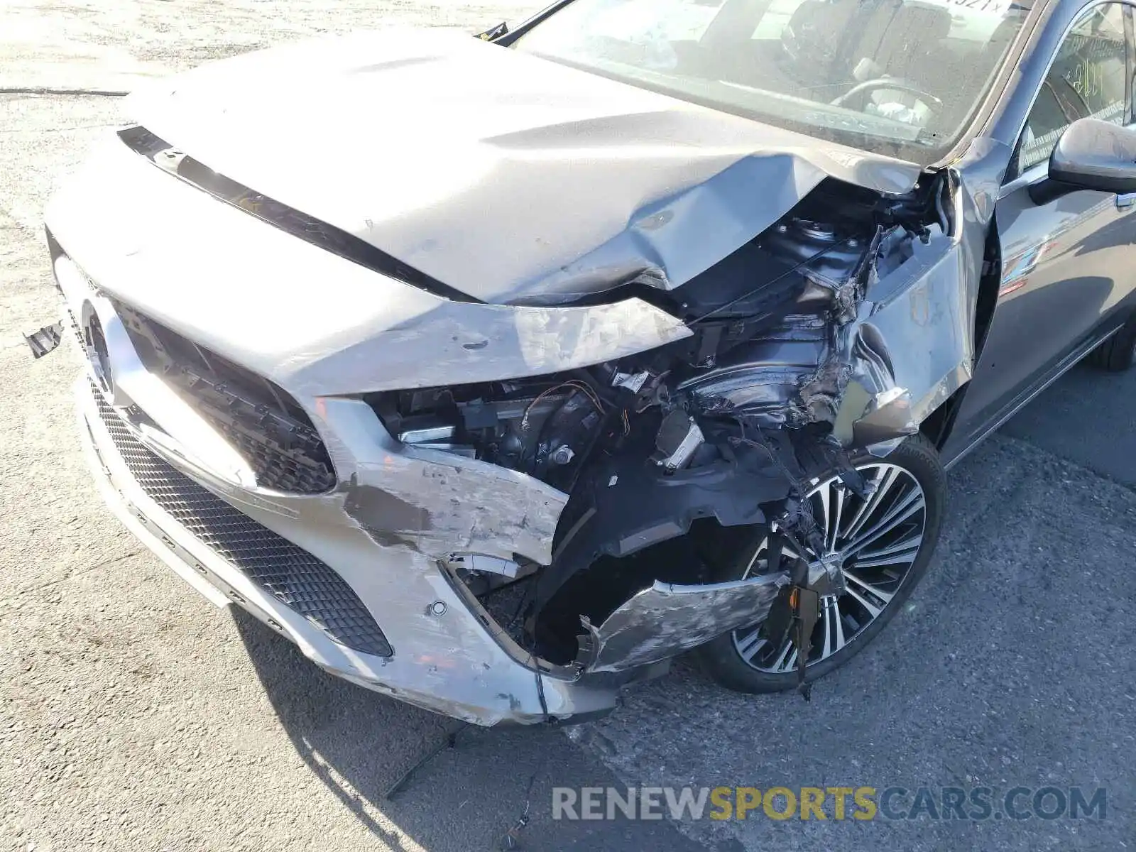 9 Photograph of a damaged car W1K5J4GB5MN164411 MERCEDES-BENZ C CLASS 2021