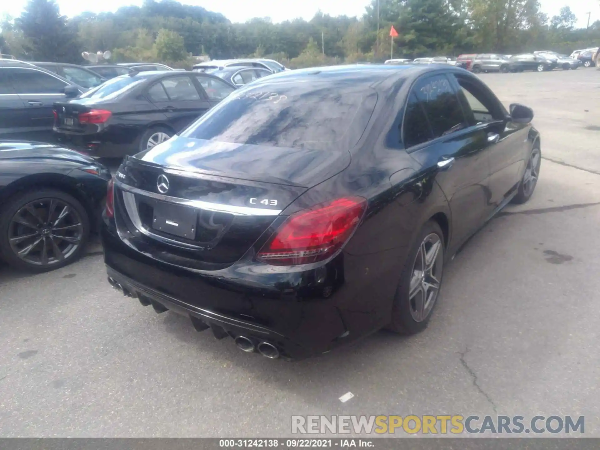 4 Photograph of a damaged car W1KWF6EB1MR639792 MERCEDES-BENZ C-CLASS 2021