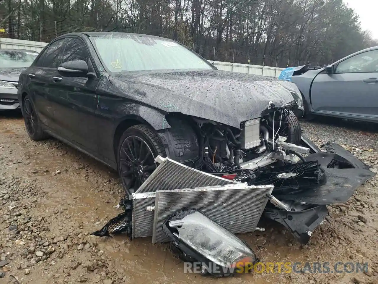 1 Photograph of a damaged car W1KWF6EB2MR632947 MERCEDES-BENZ C-CLASS 2021