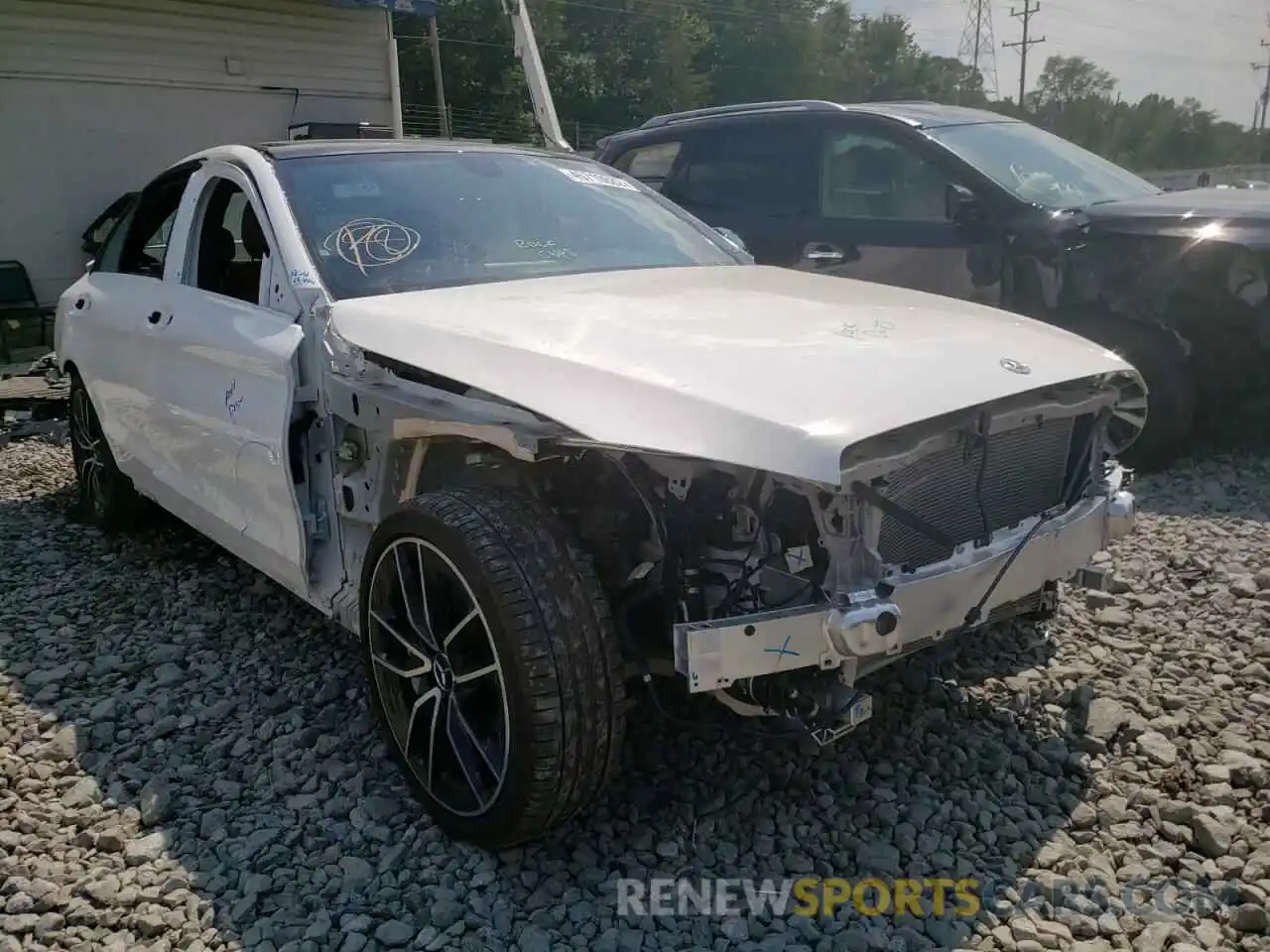 1 Photograph of a damaged car W1KWF6EB3MR641592 MERCEDES-BENZ C-CLASS 2021