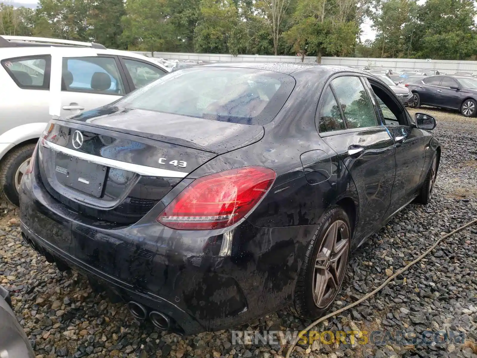 4 Photograph of a damaged car W1KWF6EB6MR605430 MERCEDES-BENZ C-CLASS 2021