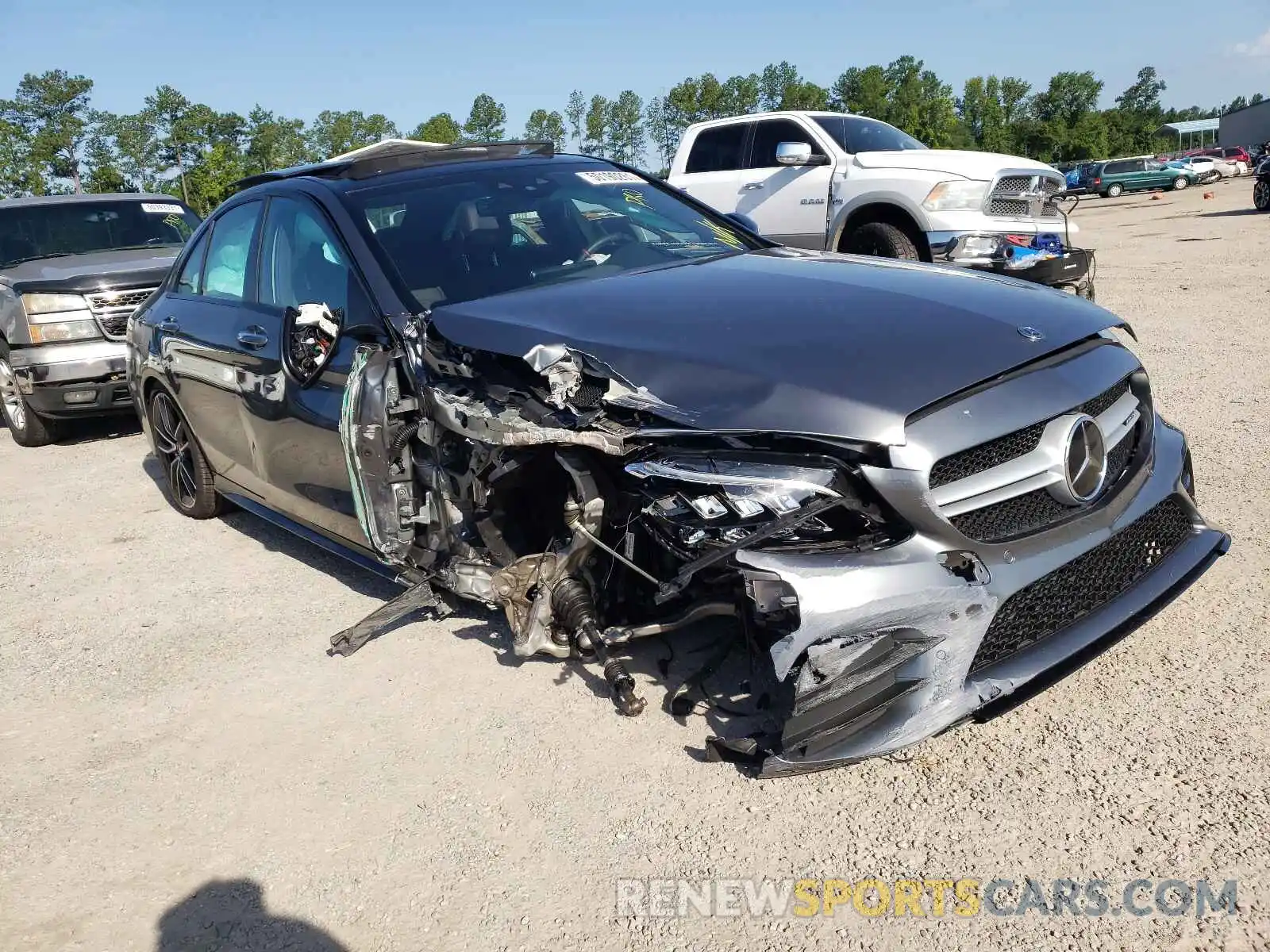 1 Photograph of a damaged car W1KWF6EB6MR622678 MERCEDES-BENZ C-CLASS 2021