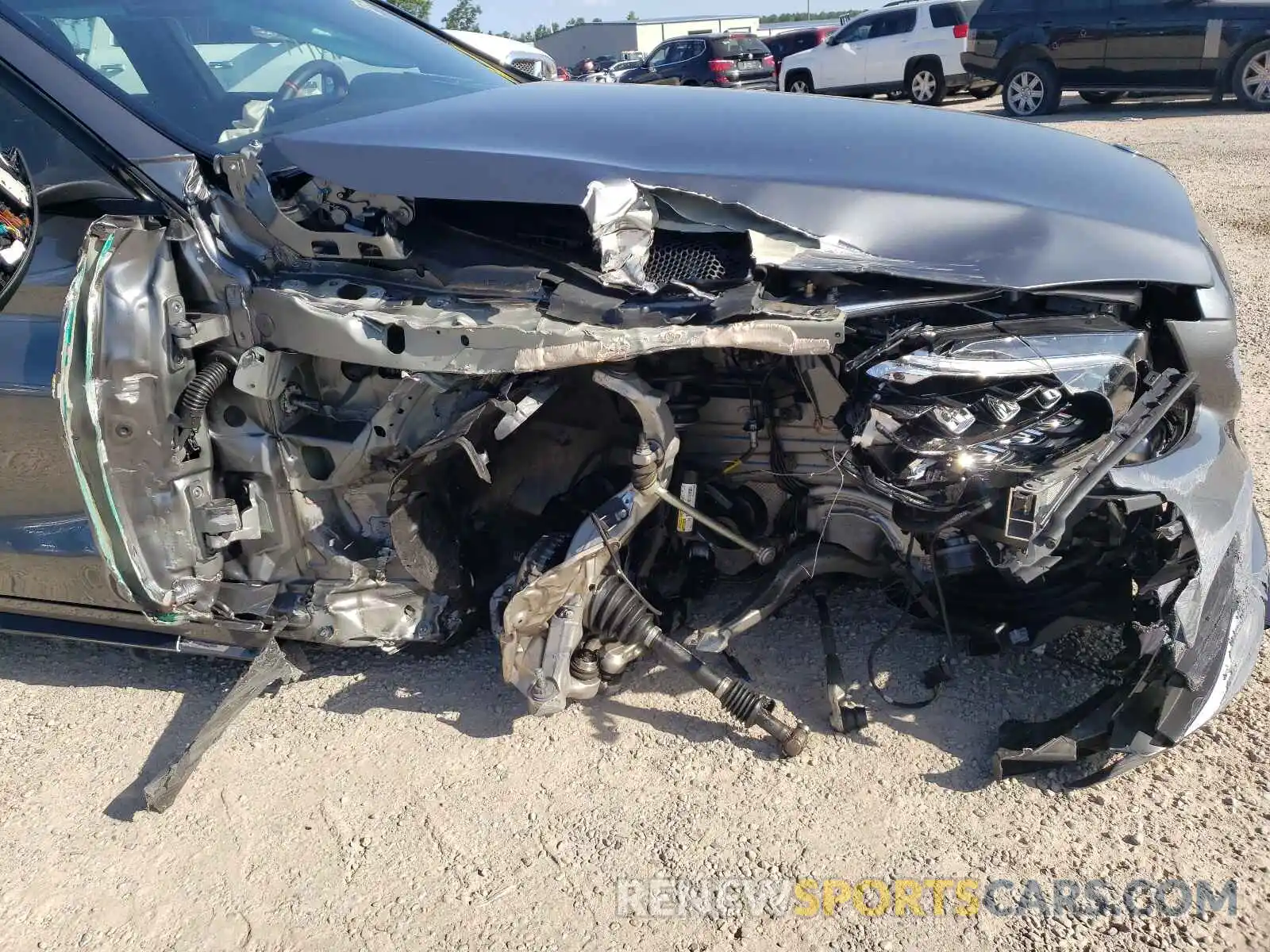 9 Photograph of a damaged car W1KWF6EB6MR622678 MERCEDES-BENZ C-CLASS 2021