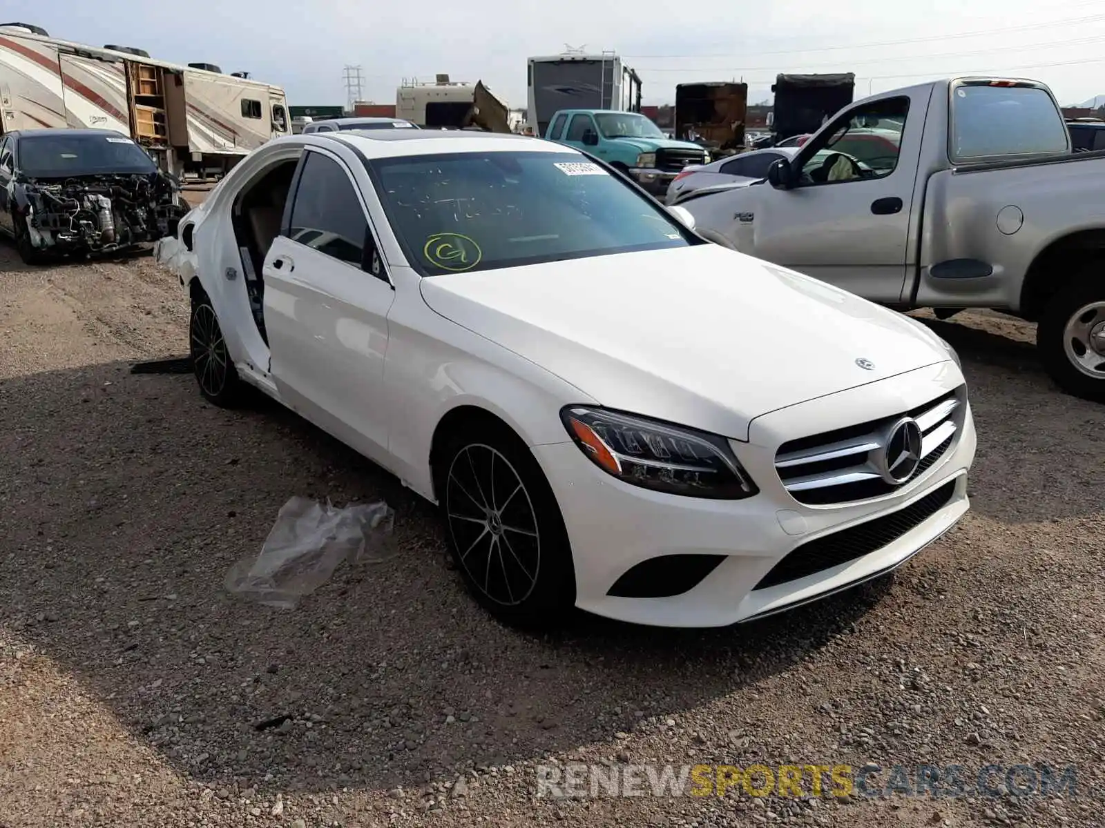 1 Photograph of a damaged car W1KWF8DB0MR623936 MERCEDES-BENZ C-CLASS 2021