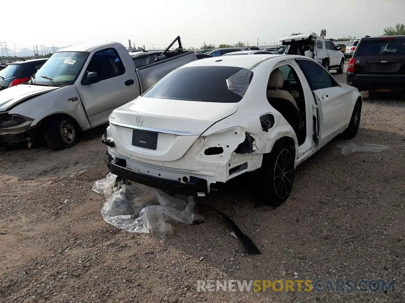 4 Photograph of a damaged car W1KWF8DB0MR623936 MERCEDES-BENZ C-CLASS 2021