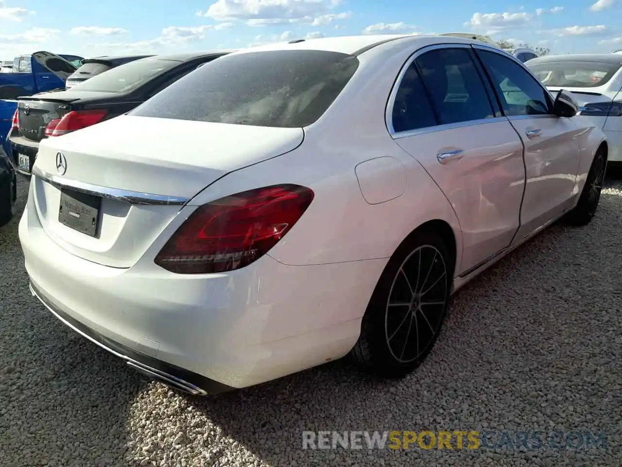 4 Photograph of a damaged car W1KWF8DB0MR625704 MERCEDES-BENZ C-CLASS 2021