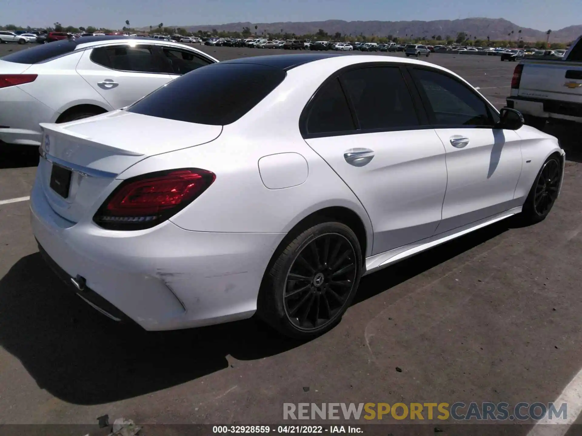 4 Photograph of a damaged car W1KWF8DB0MR640820 MERCEDES-BENZ C-CLASS 2021