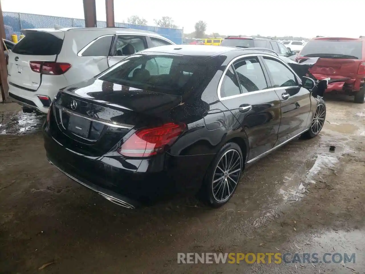 4 Photograph of a damaged car W1KWF8DB0MR649761 MERCEDES-BENZ C-CLASS 2021