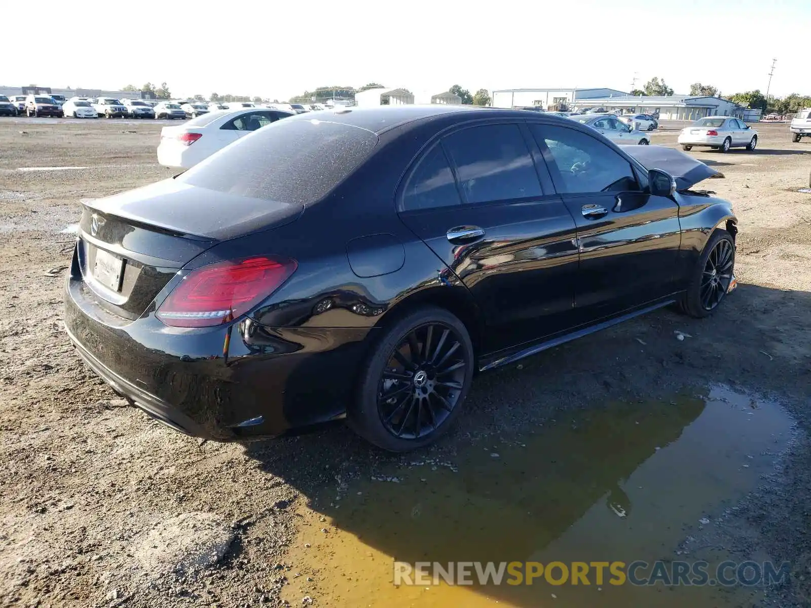 4 Photograph of a damaged car W1KWF8DB2MR609035 MERCEDES-BENZ C-CLASS 2021