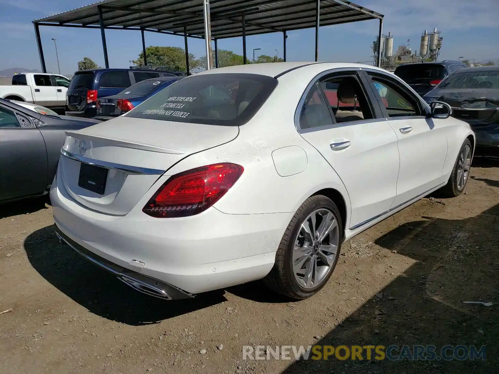 4 Photograph of a damaged car W1KWF8DB2MR619497 MERCEDES-BENZ C CLASS 2021