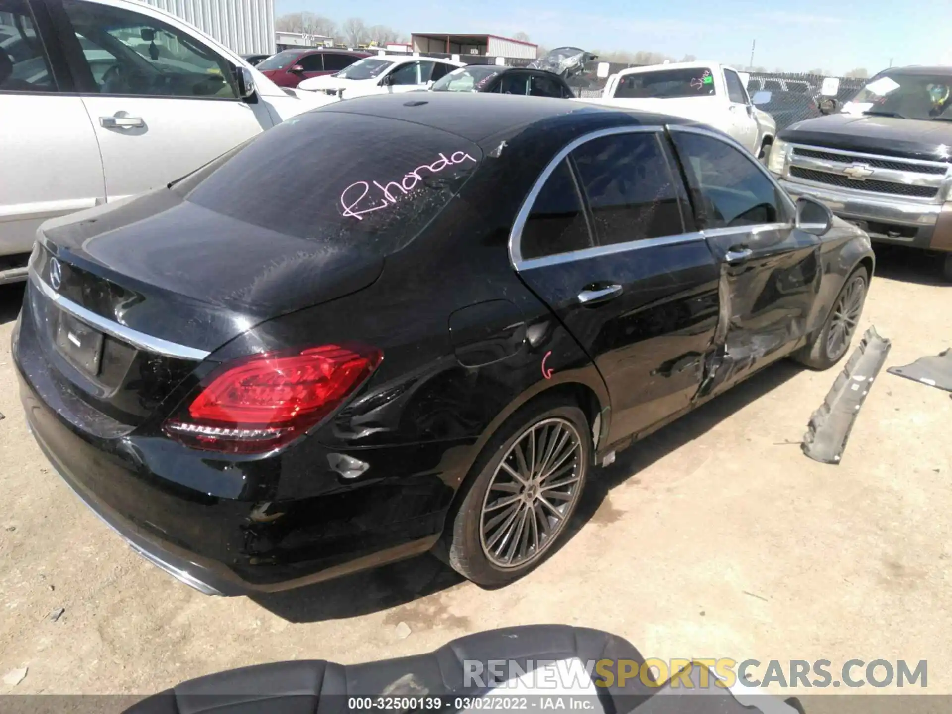 4 Photograph of a damaged car W1KWF8DB3MR622201 MERCEDES-BENZ C-CLASS 2021