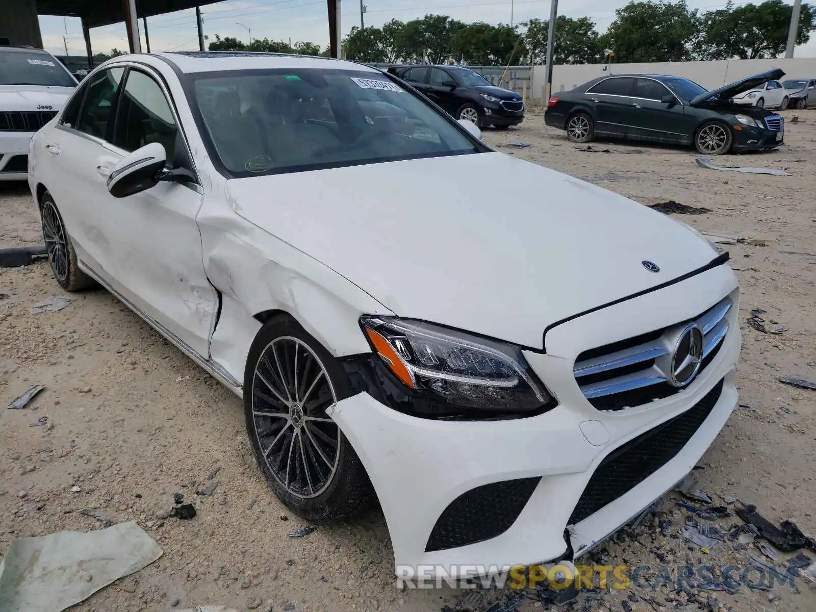 1 Photograph of a damaged car W1KWF8DB3MR645400 MERCEDES-BENZ C-CLASS 2021