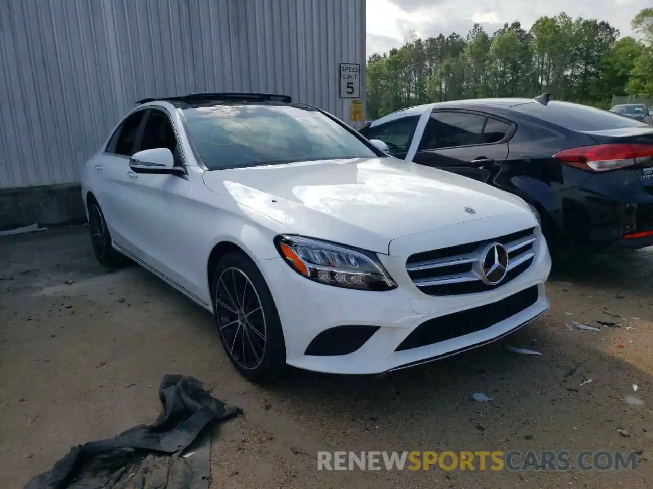 1 Photograph of a damaged car W1KWF8DB3MR645638 MERCEDES-BENZ C-CLASS 2021