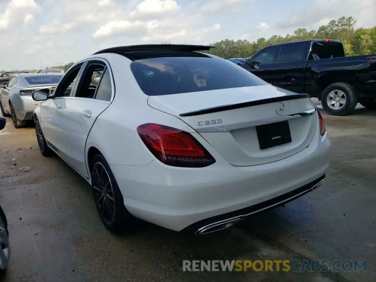 3 Photograph of a damaged car W1KWF8DB3MR645638 MERCEDES-BENZ C-CLASS 2021