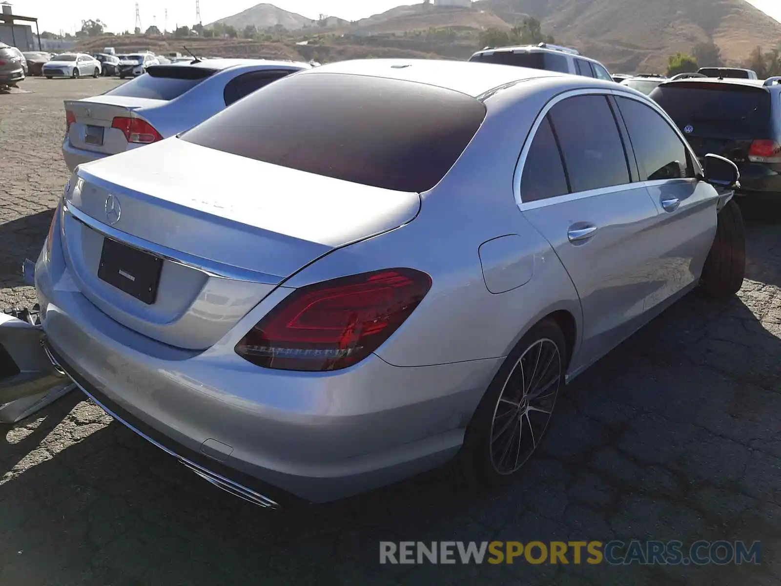 4 Photograph of a damaged car W1KWF8DB3MR646370 MERCEDES-BENZ C-CLASS 2021