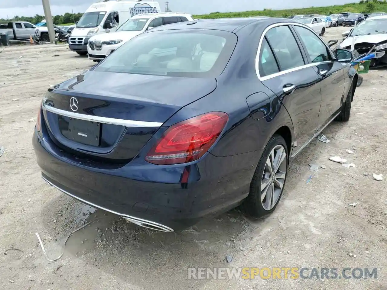 4 Photograph of a damaged car W1KWF8DB3MR653464 MERCEDES-BENZ C-CLASS 2021