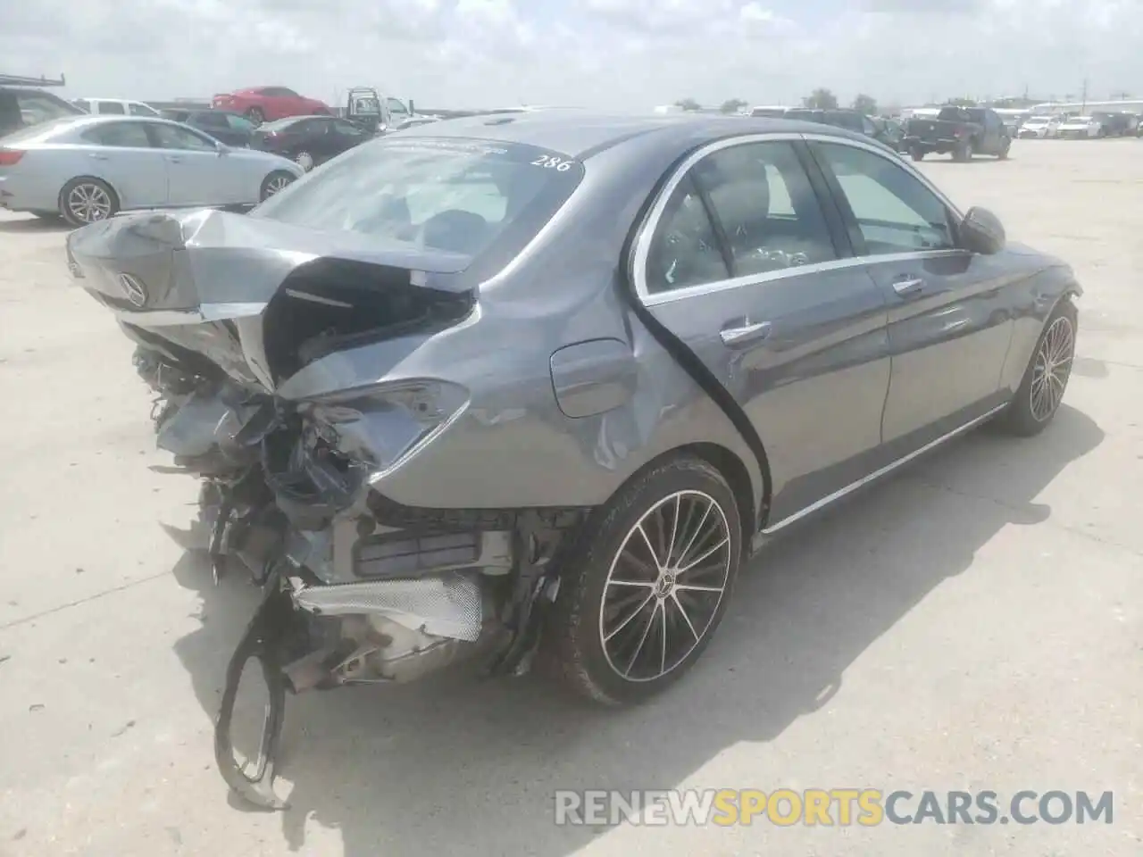 4 Photograph of a damaged car W1KWF8DB4MR645244 MERCEDES-BENZ C-CLASS 2021