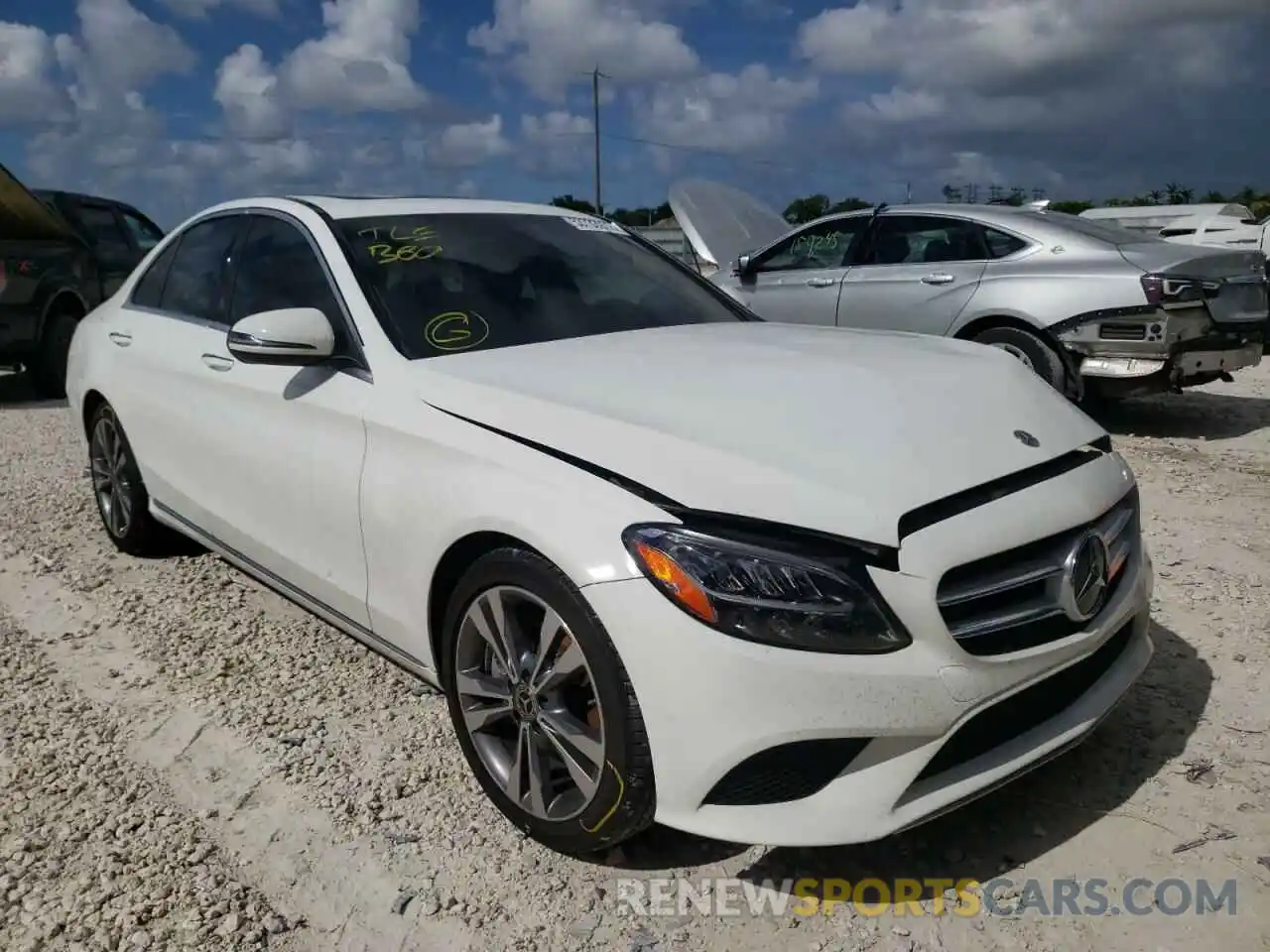 1 Photograph of a damaged car W1KWF8DB5MR607280 MERCEDES-BENZ C-CLASS 2021