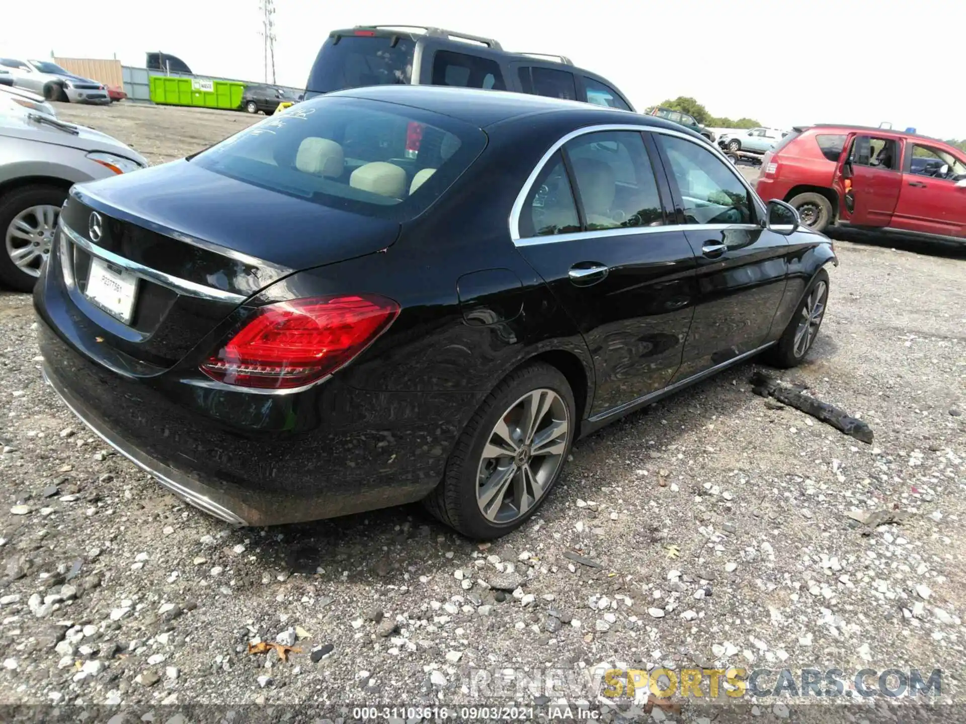 4 Photograph of a damaged car W1KWF8DB5MR616531 MERCEDES-BENZ C-CLASS 2021