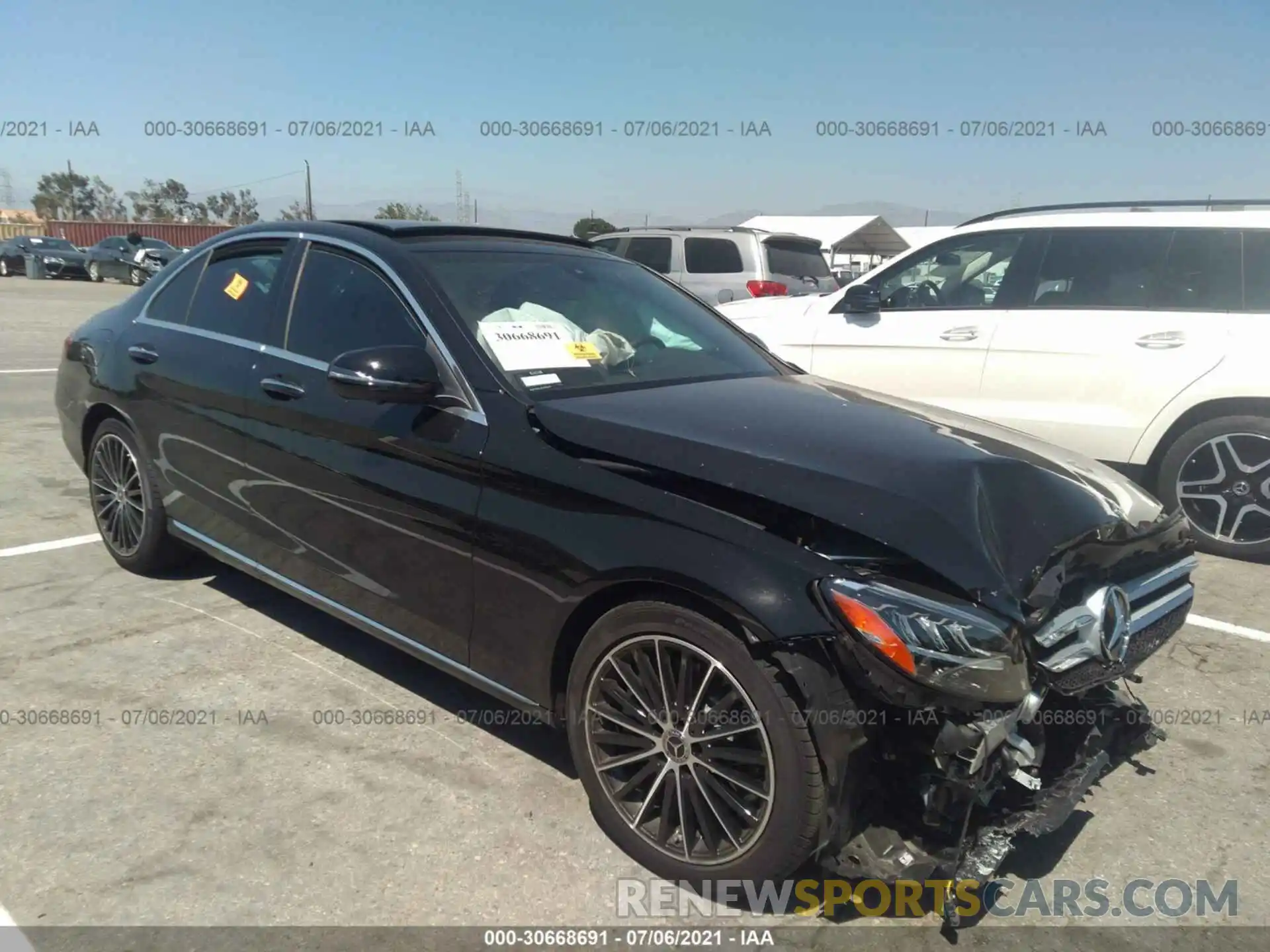 1 Photograph of a damaged car W1KWF8DB5MR621681 MERCEDES-BENZ C-CLASS 2021