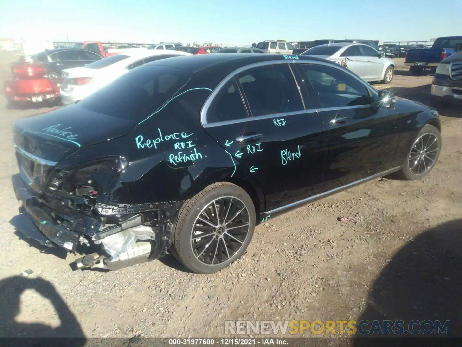 4 Photograph of a damaged car W1KWF8DB5MR652784 MERCEDES-BENZ C-CLASS 2021