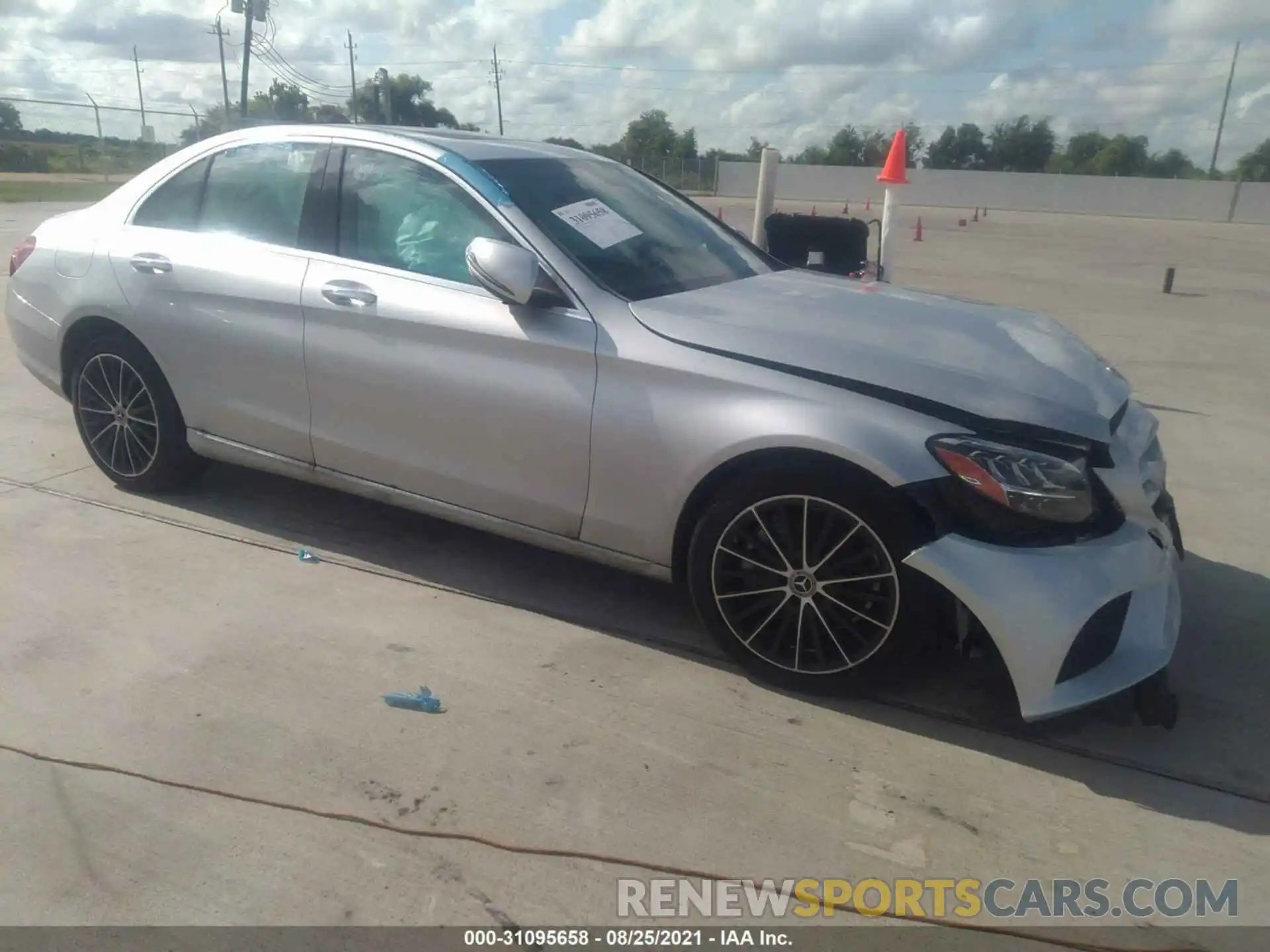 1 Photograph of a damaged car W1KWF8DB6MR608079 MERCEDES-BENZ C-CLASS 2021