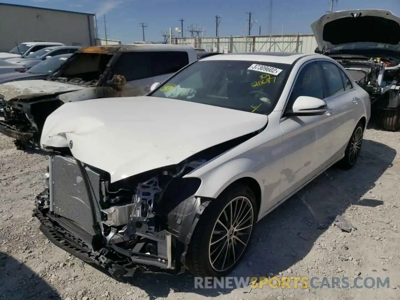 2 Photograph of a damaged car W1KWF8DB6MR610687 MERCEDES-BENZ C-CLASS 2021