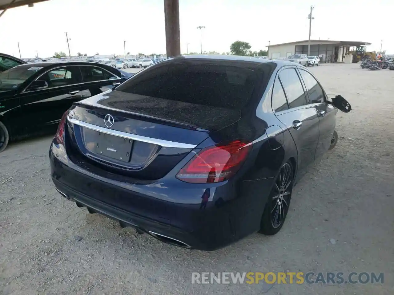 4 Photograph of a damaged car W1KWF8DB6MR612942 MERCEDES-BENZ C-CLASS 2021