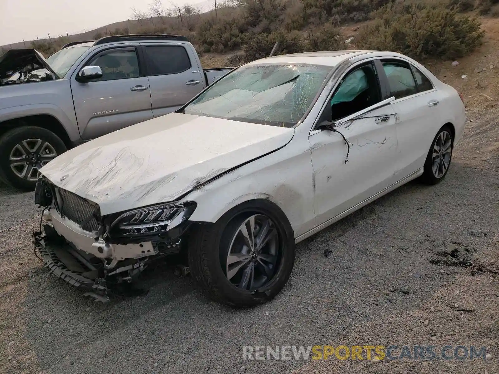 2 Photograph of a damaged car W1KWF8DB6MR614206 MERCEDES-BENZ C-CLASS 2021