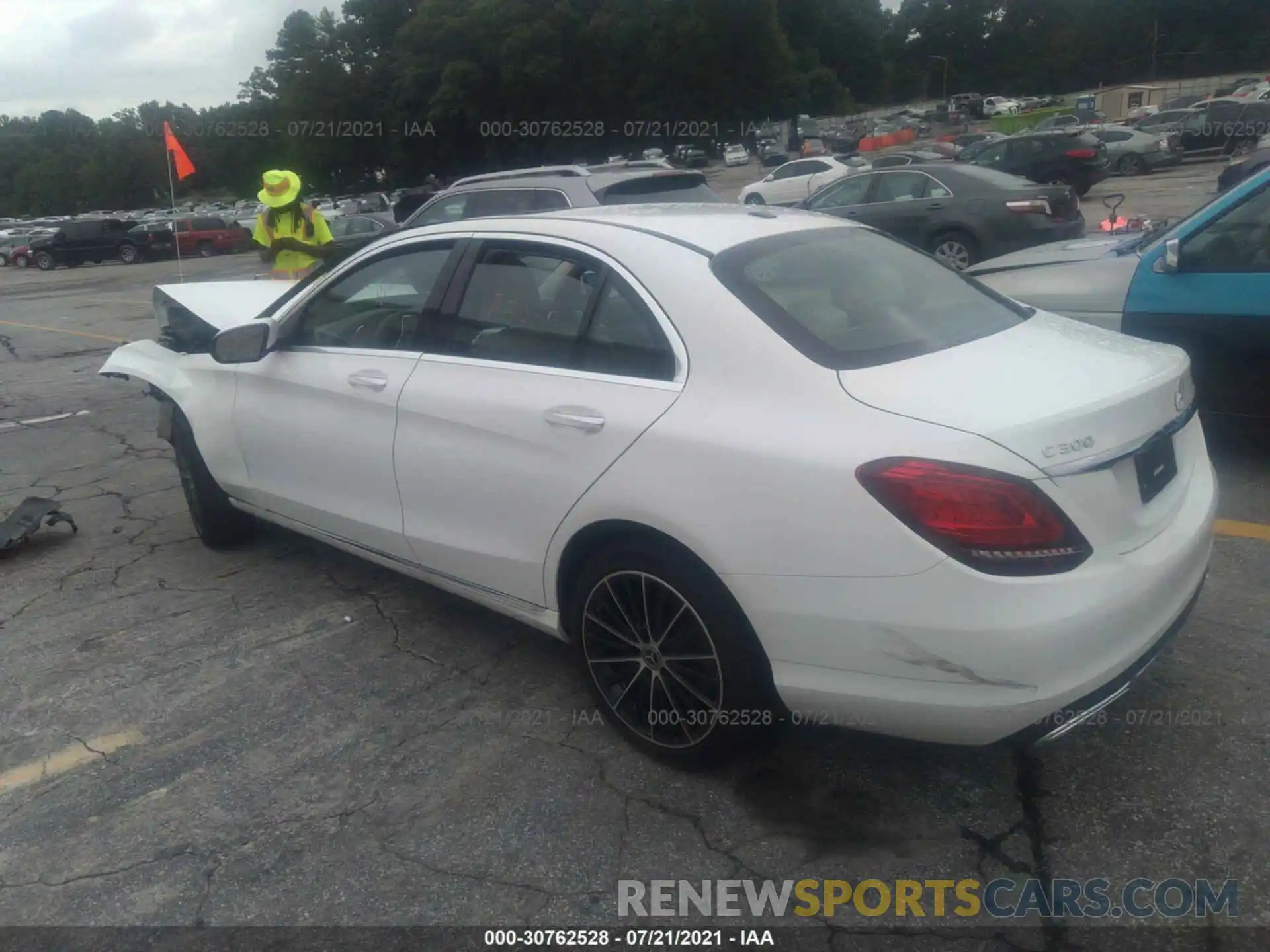 3 Photograph of a damaged car W1KWF8DB6MR619793 MERCEDES-BENZ C-CLASS 2021