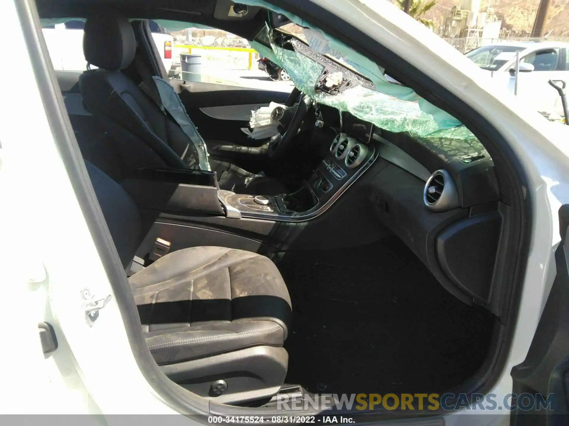 5 Photograph of a damaged car W1KWF8DB6MR645925 MERCEDES-BENZ C-CLASS 2021