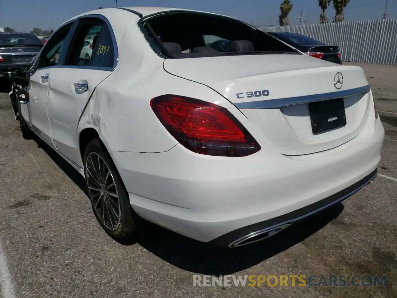 3 Photograph of a damaged car W1KWF8DB7MR644654 MERCEDES-BENZ C-CLASS 2021