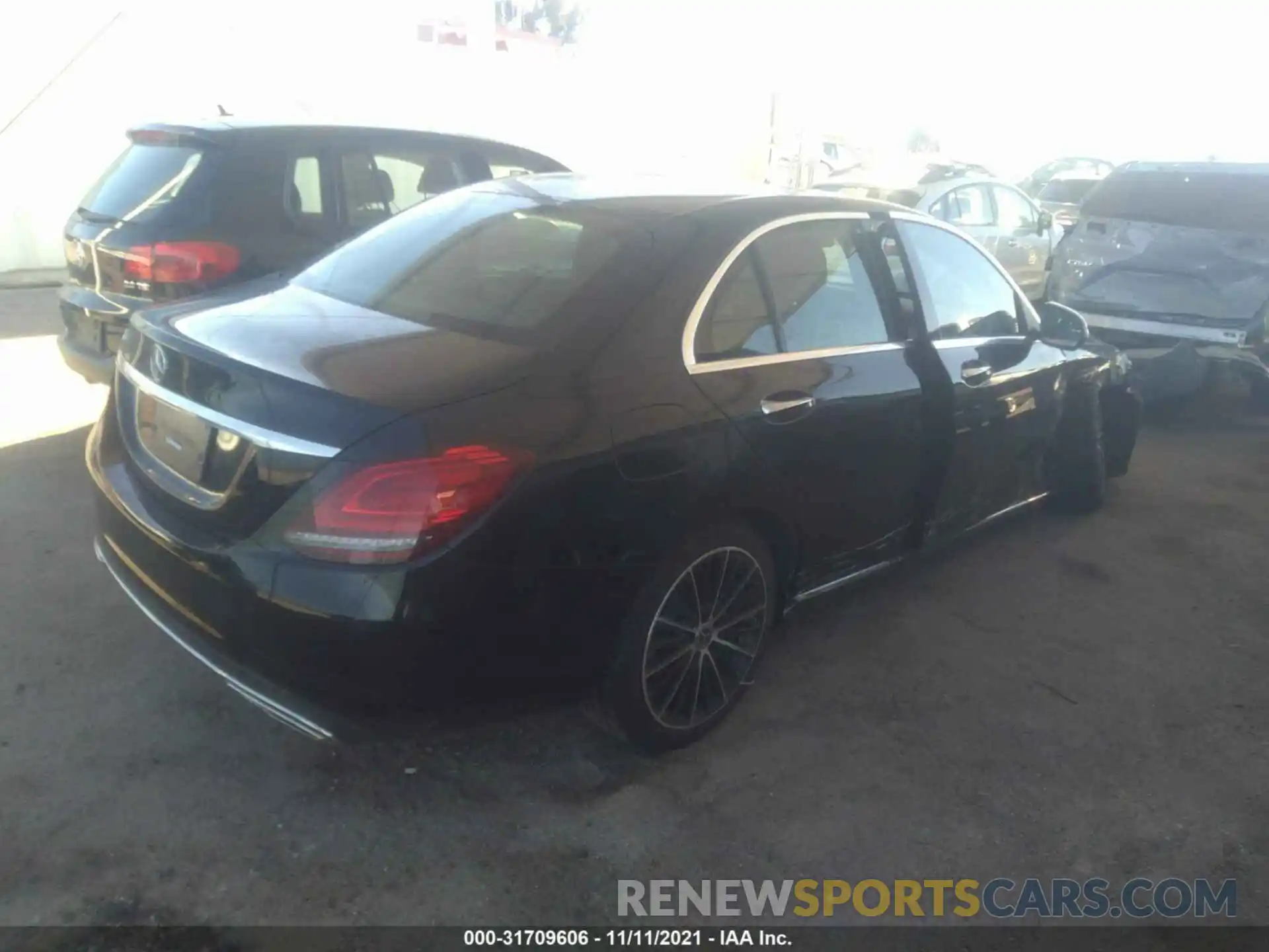 4 Photograph of a damaged car W1KWF8DB8MR621013 MERCEDES-BENZ C-CLASS 2021