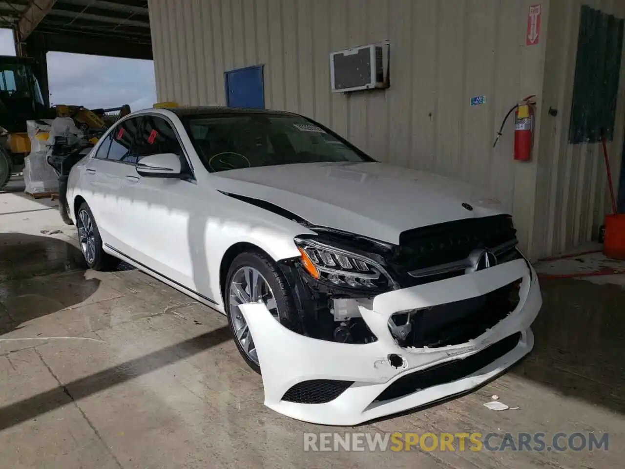 1 Photograph of a damaged car W1KWF8DB8MR645974 MERCEDES-BENZ C-CLASS 2021