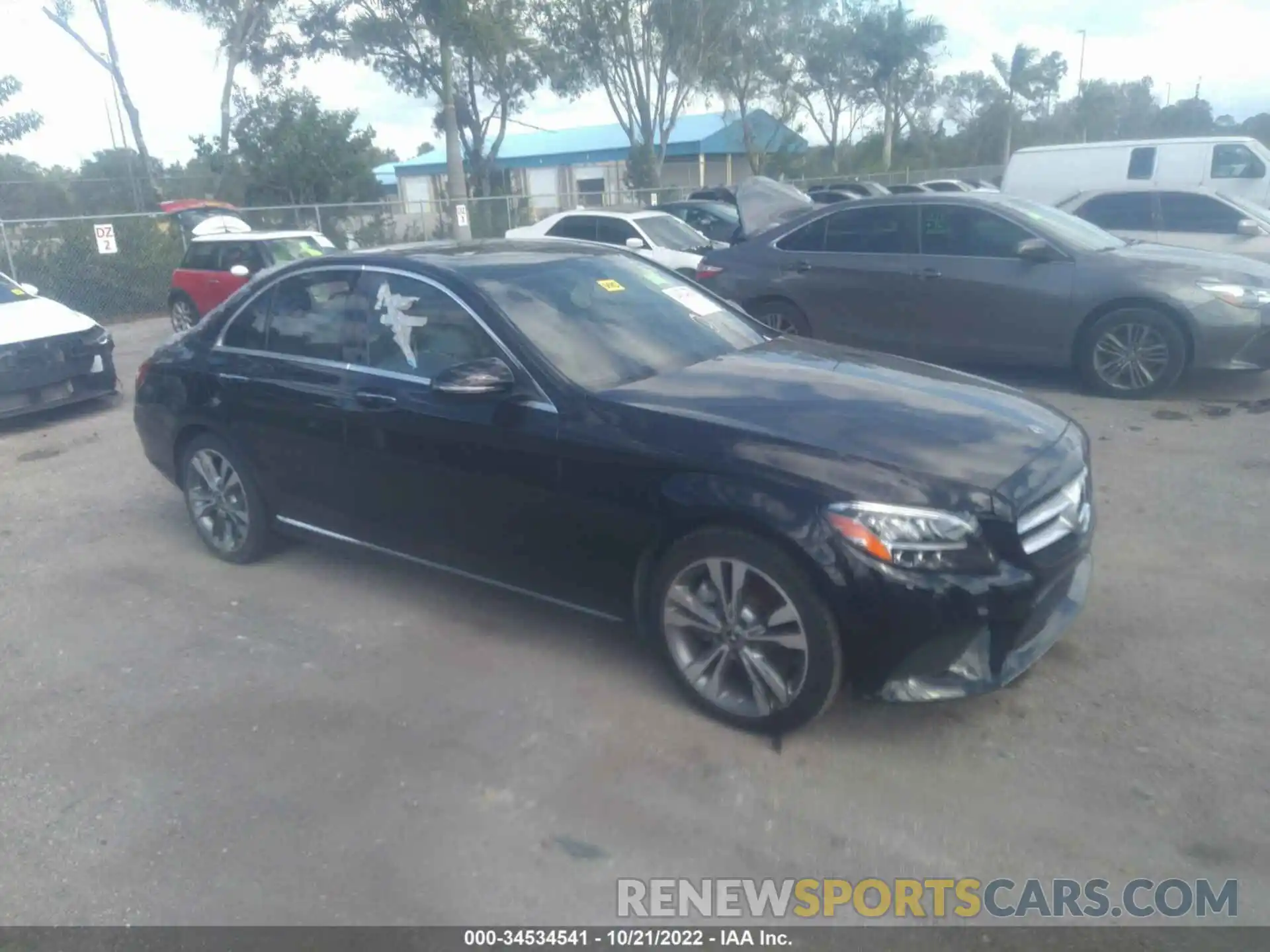 1 Photograph of a damaged car W1KWF8DB9MR614443 MERCEDES-BENZ C-CLASS 2021