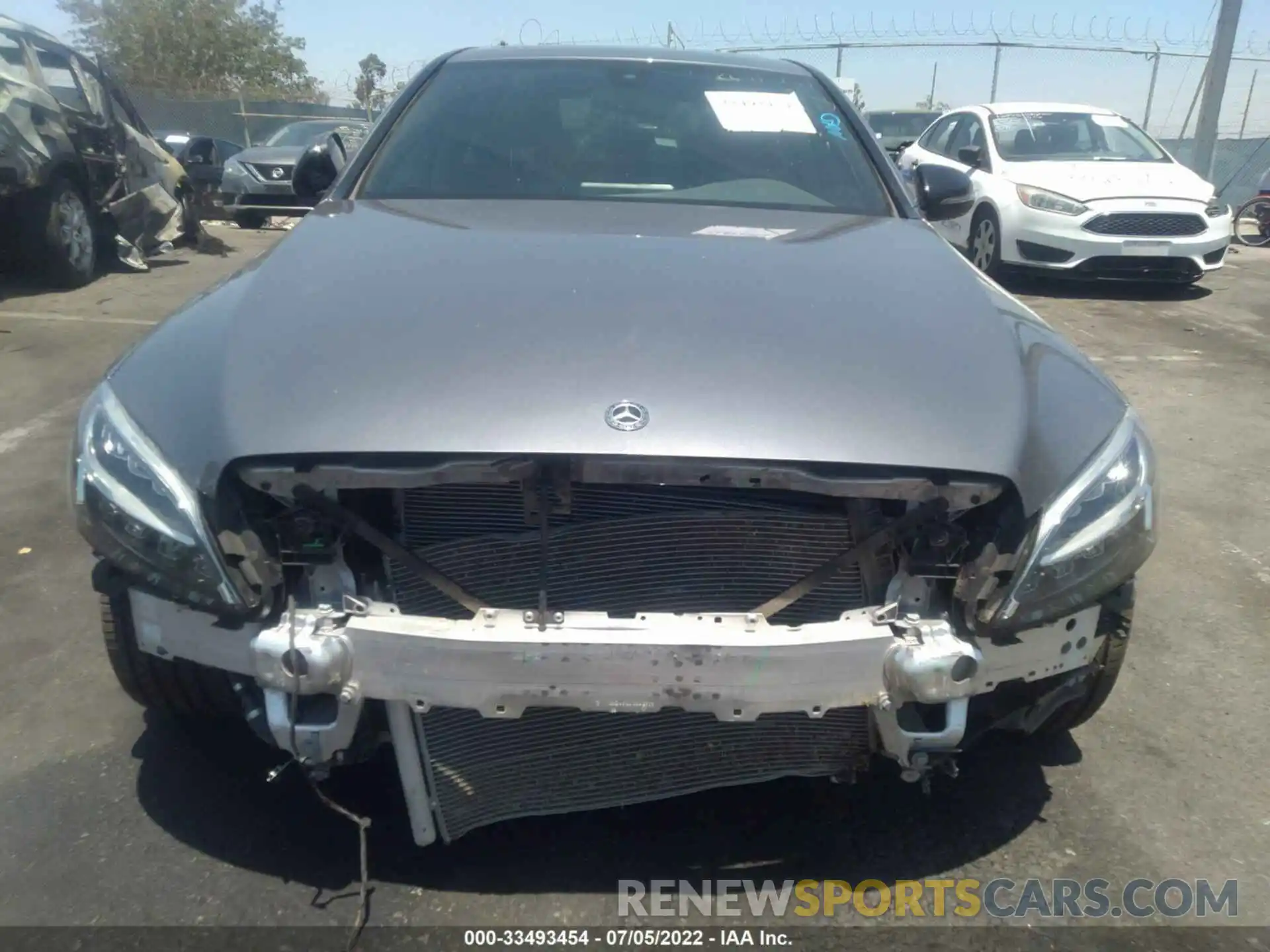 6 Photograph of a damaged car W1KWF8DB9MR635972 MERCEDES-BENZ C-CLASS 2021