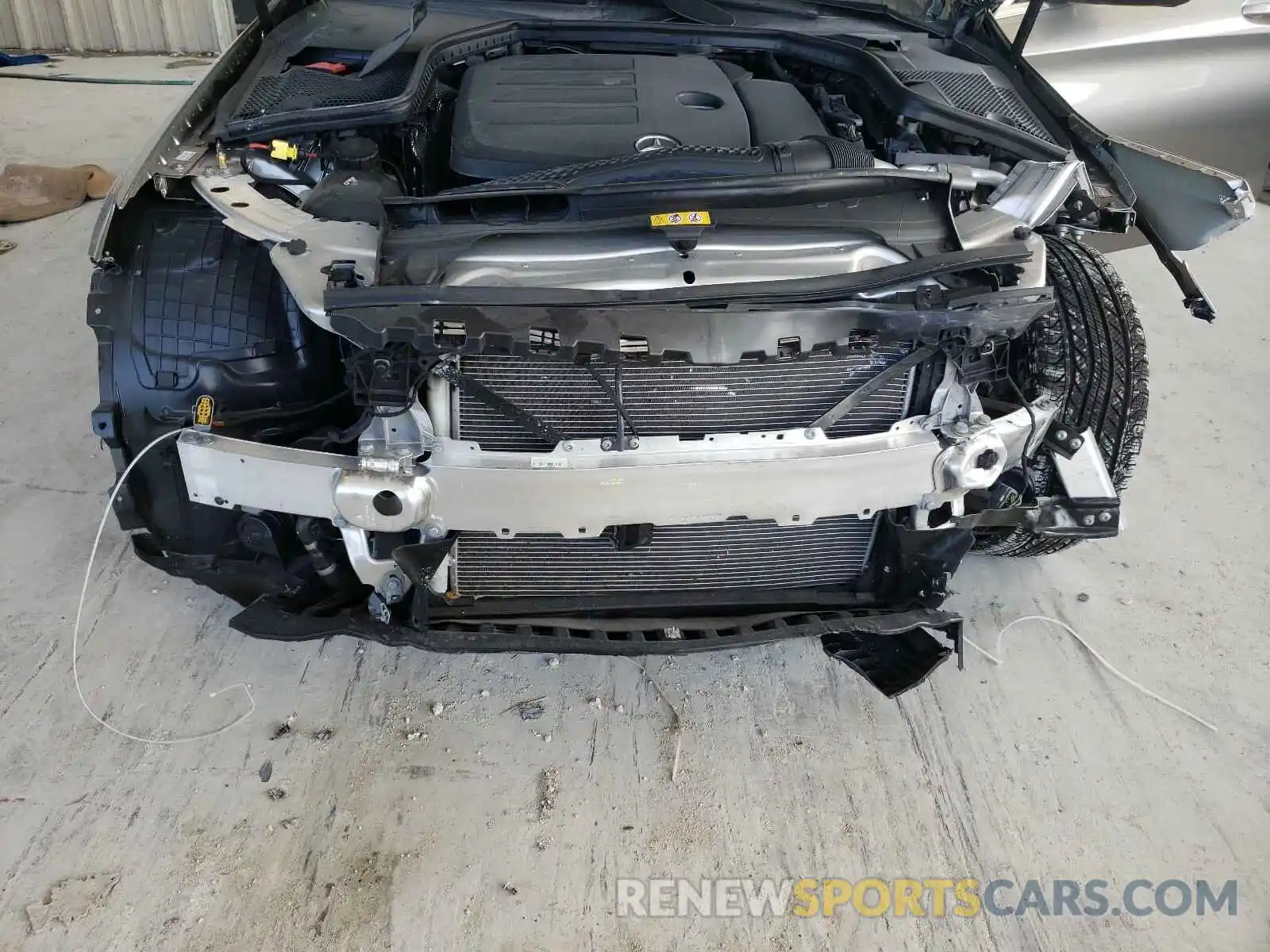 9 Фотография поврежденного автомобиля W1KWF8DBXMR615410 MERCEDES-BENZ C CLASS 2021