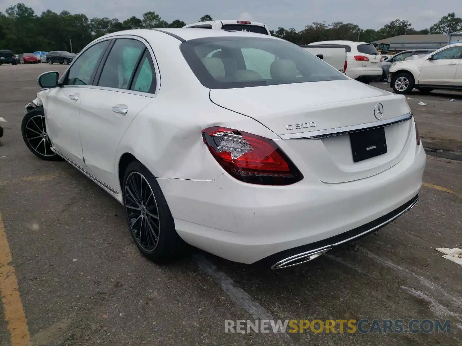 3 Photograph of a damaged car W1KWF8DBXMR624088 MERCEDES-BENZ C-CLASS 2021