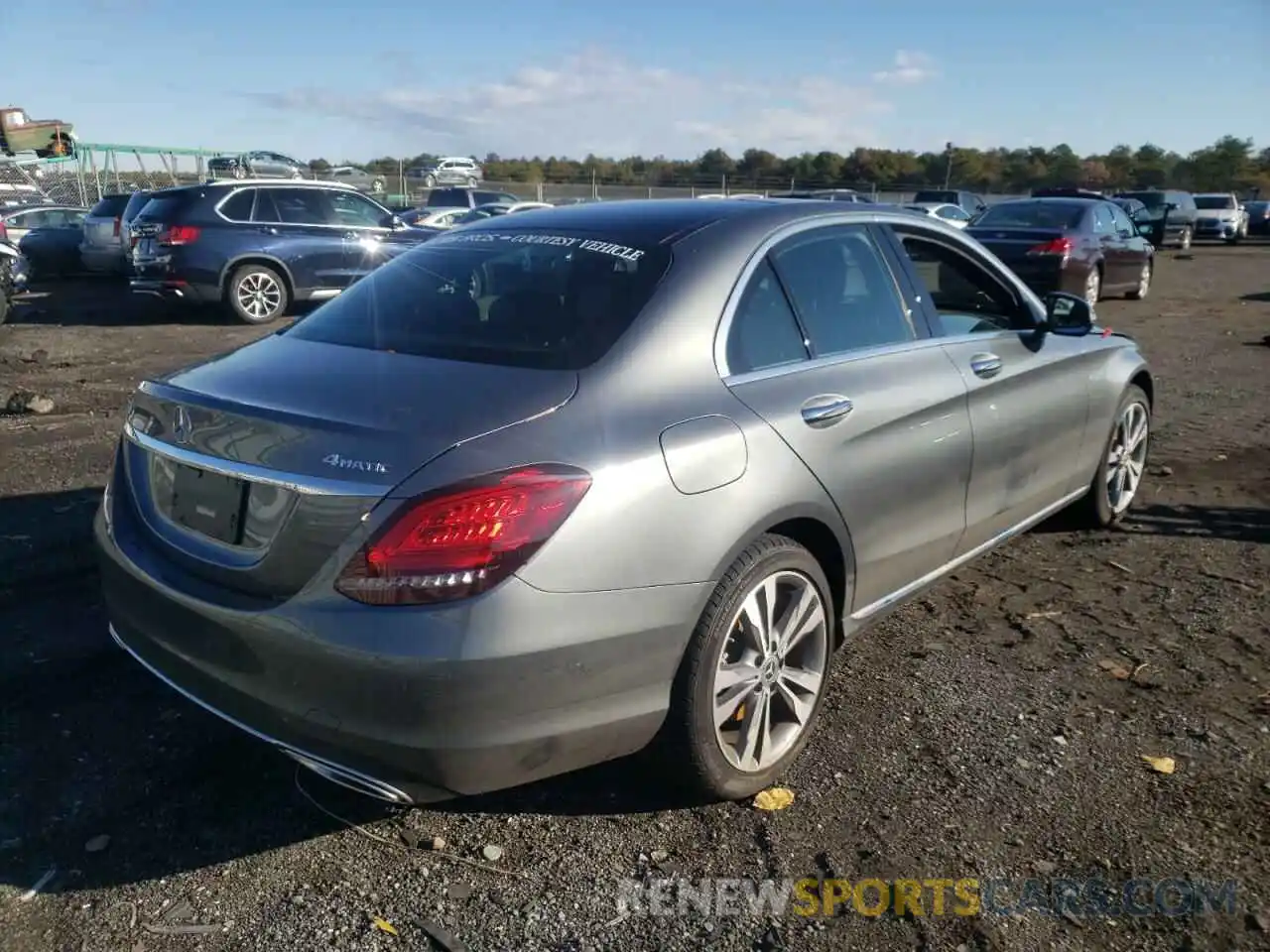 4 Photograph of a damaged car W1KWF8EB0MR638130 MERCEDES-BENZ C-CLASS 2021