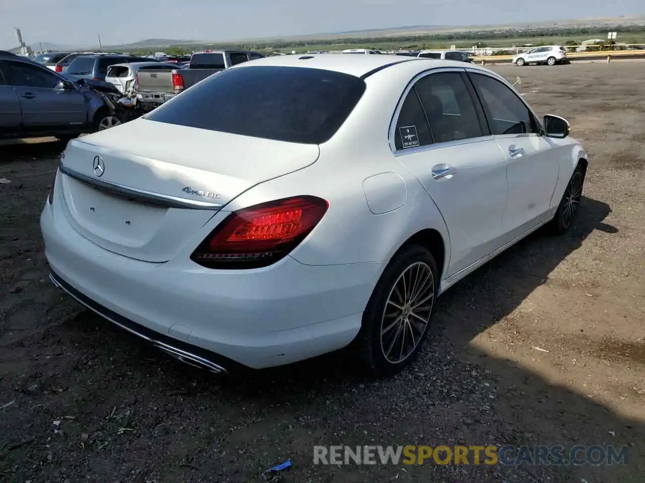 4 Photograph of a damaged car W1KWF8EB0MR645904 MERCEDES-BENZ C-CLASS 2021