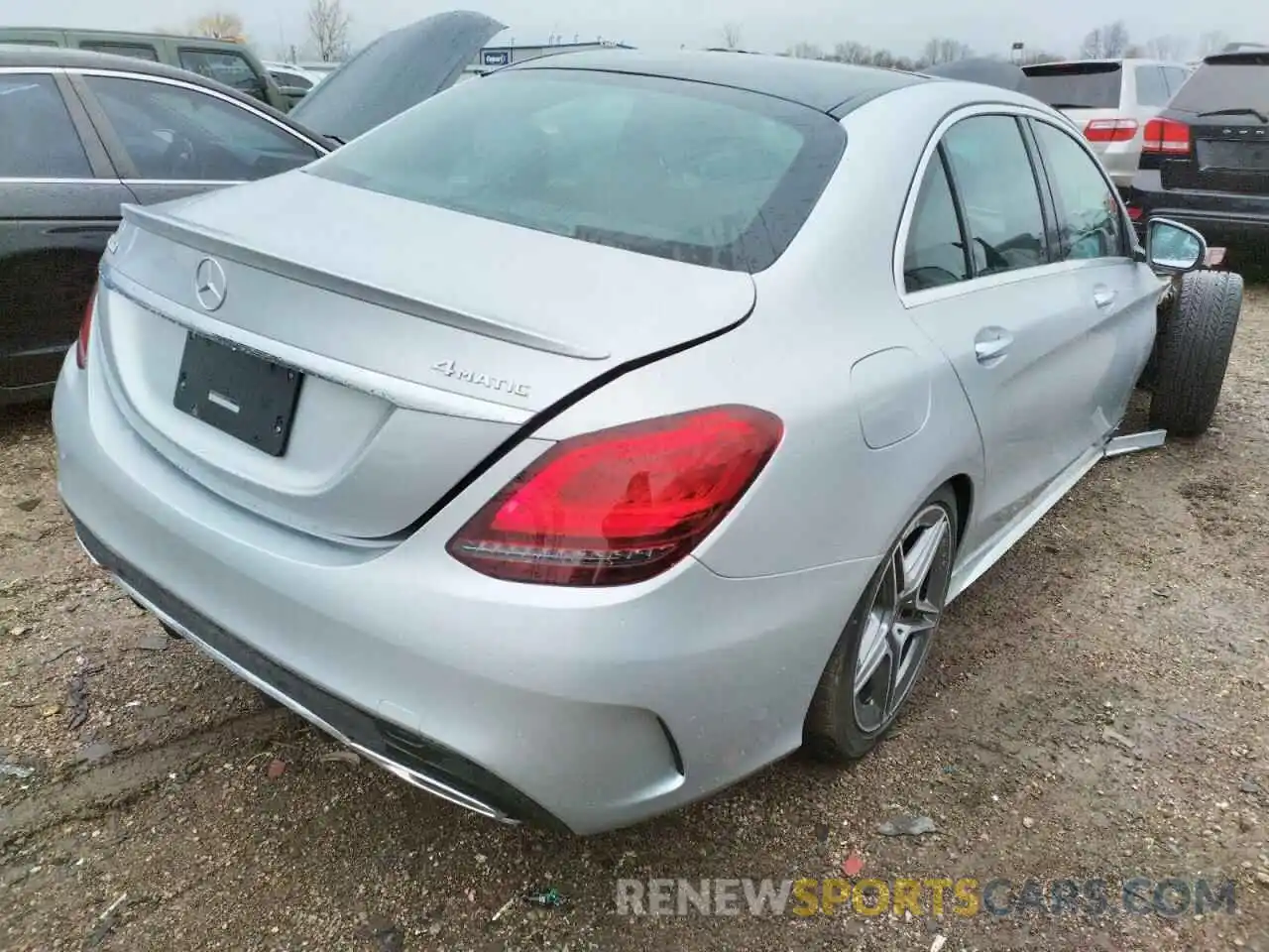 4 Photograph of a damaged car W1KWF8EB2MR611916 MERCEDES-BENZ C-CLASS 2021