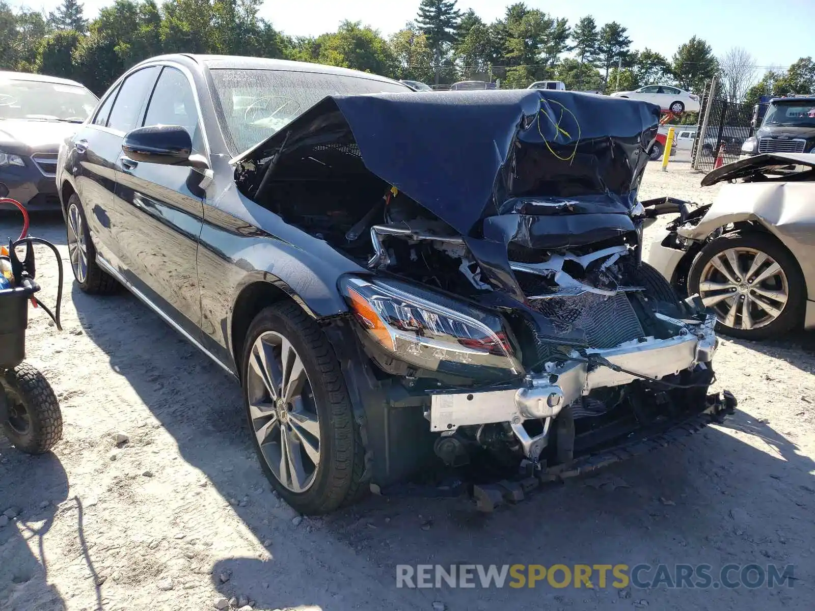 1 Photograph of a damaged car W1KWF8EB2MR640655 MERCEDES-BENZ C-CLASS 2021