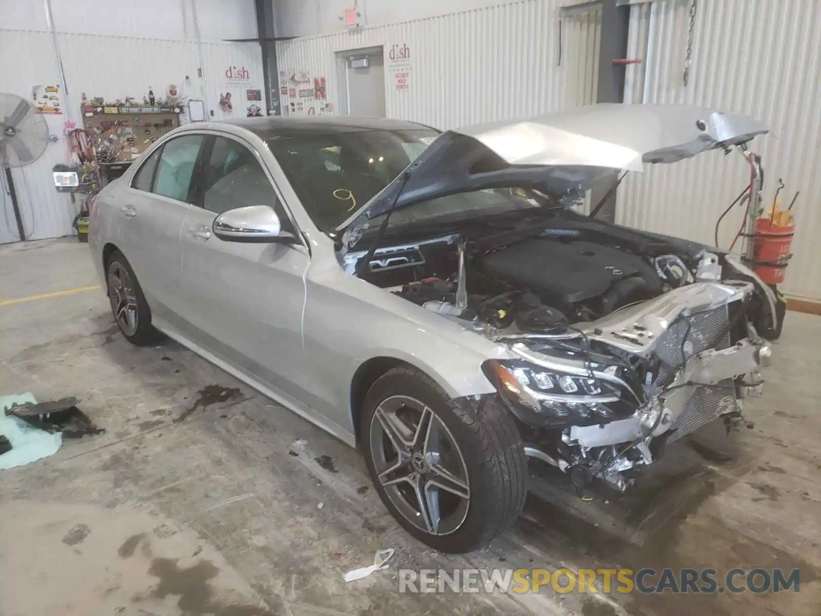 1 Photograph of a damaged car W1KWF8EB2MR651803 MERCEDES-BENZ C-CLASS 2021