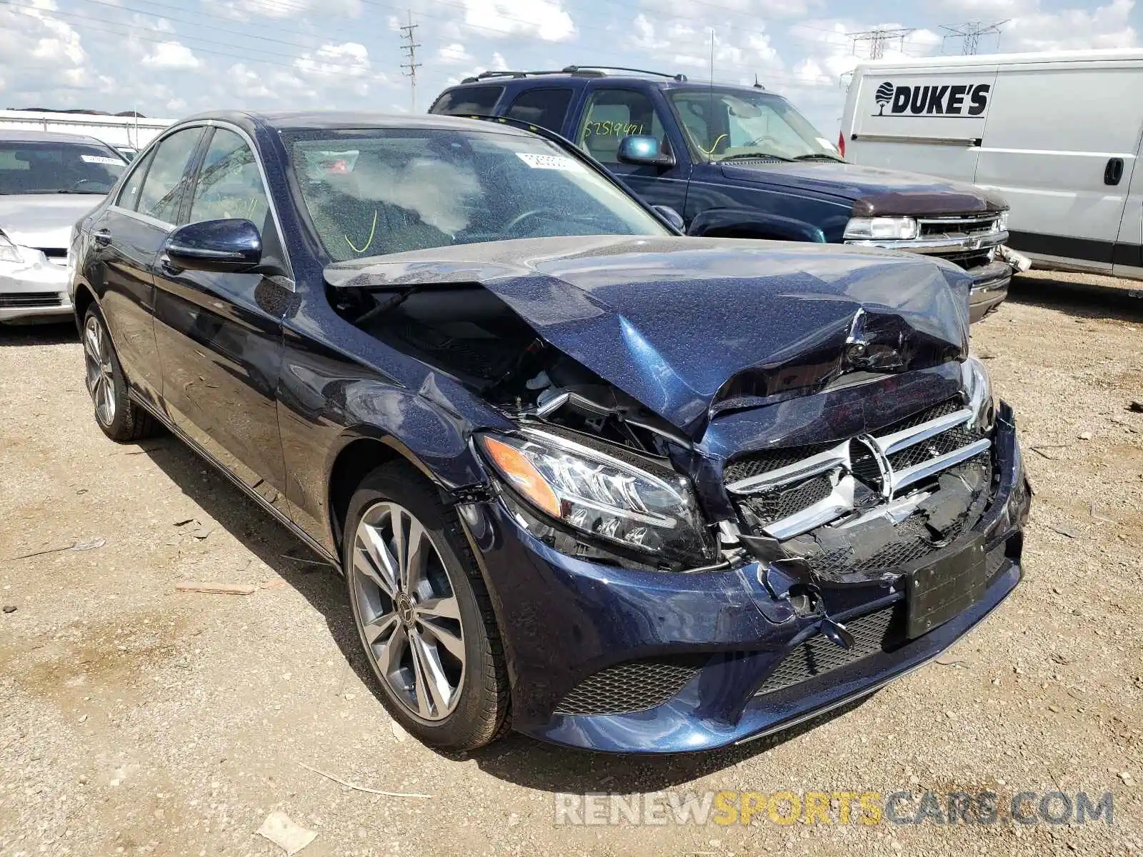 1 Photograph of a damaged car W1KWF8EB4MR615420 MERCEDES-BENZ C-CLASS 2021