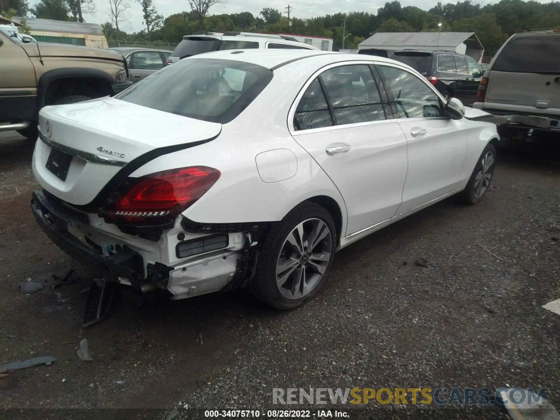 4 Photograph of a damaged car W1KWF8EB4MR633593 MERCEDES-BENZ C-CLASS 2021