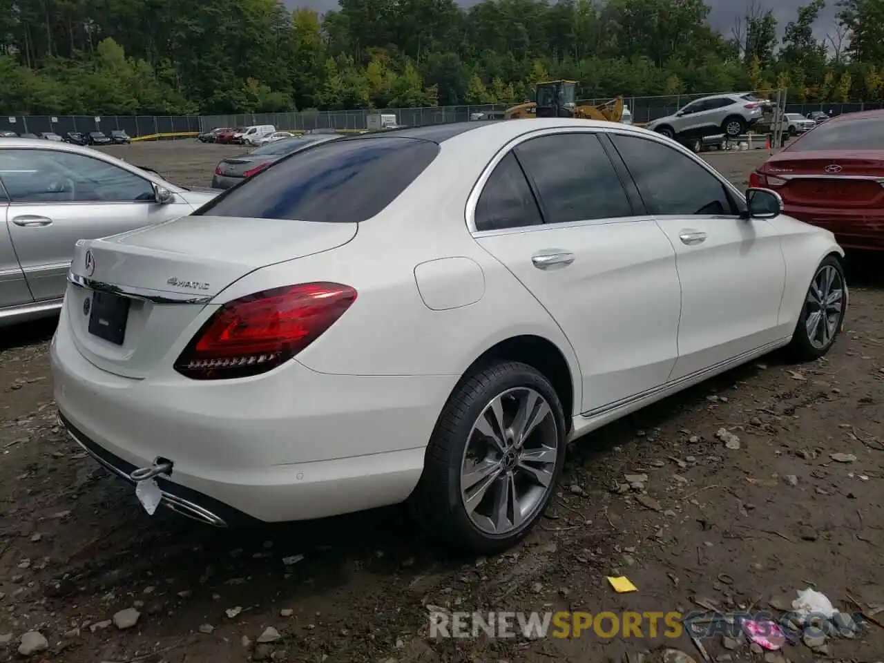 4 Фотография поврежденного автомобиля W1KWF8EB4MR639362 MERCEDES-BENZ C-CLASS 2021