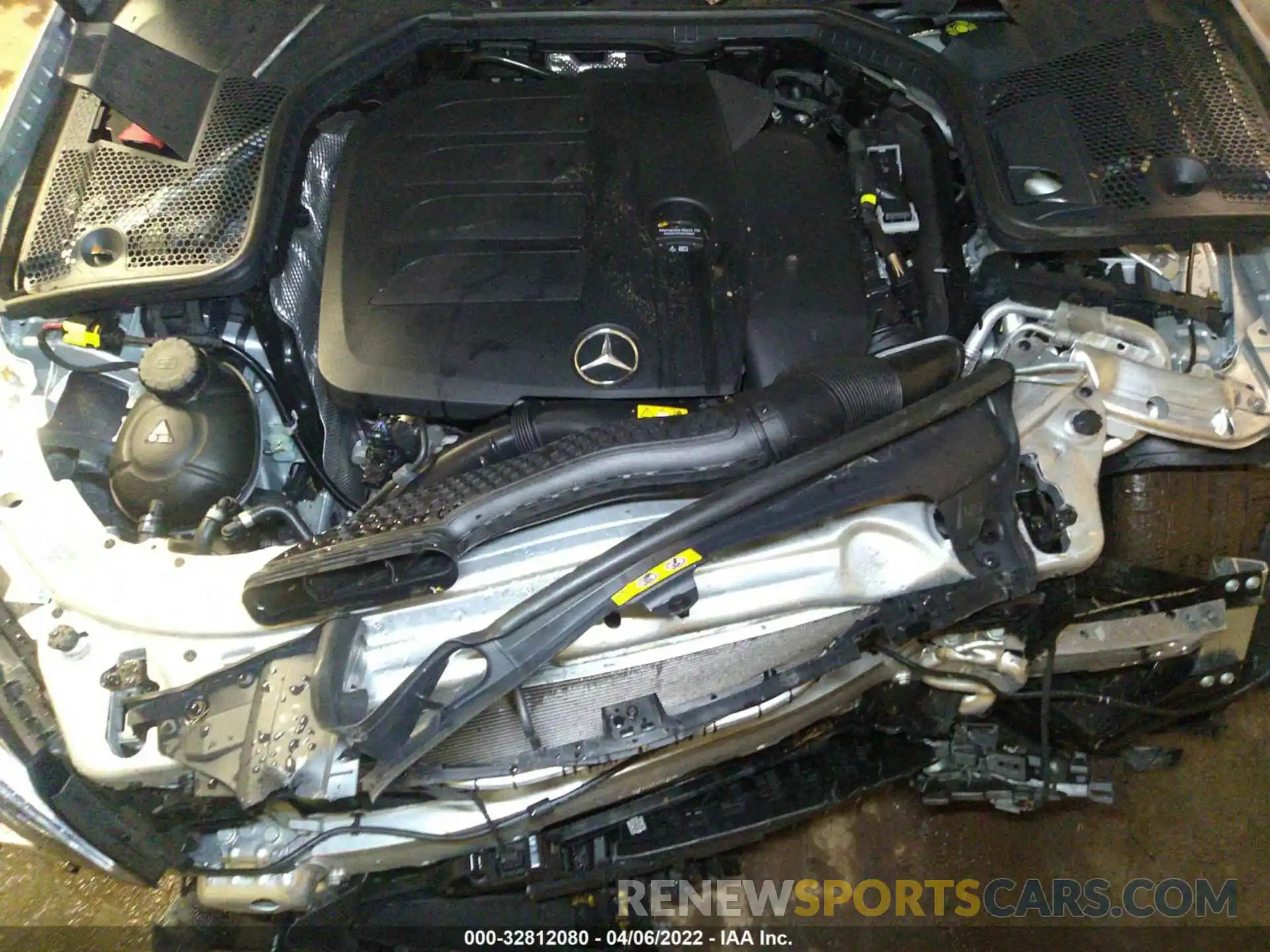 10 Photograph of a damaged car W1KWF8EB4MR643590 MERCEDES-BENZ C-CLASS 2021