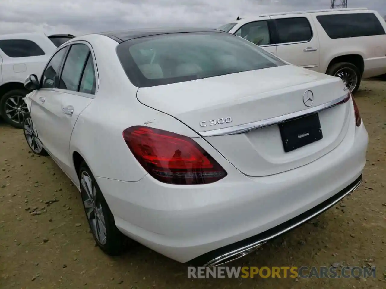 3 Photograph of a damaged car W1KWF8EB4MR645632 MERCEDES-BENZ C-CLASS 2021