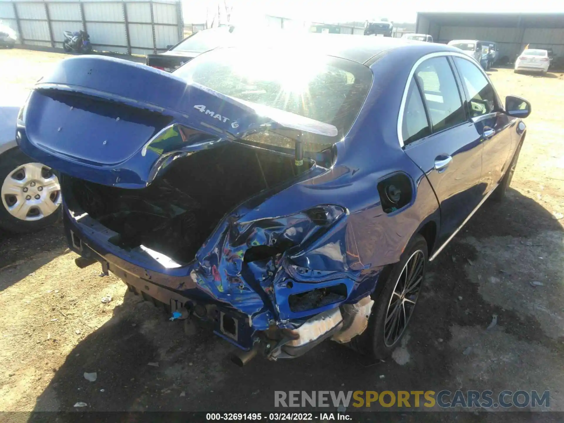 4 Photograph of a damaged car W1KWF8EB5MR647969 MERCEDES-BENZ C-CLASS 2021