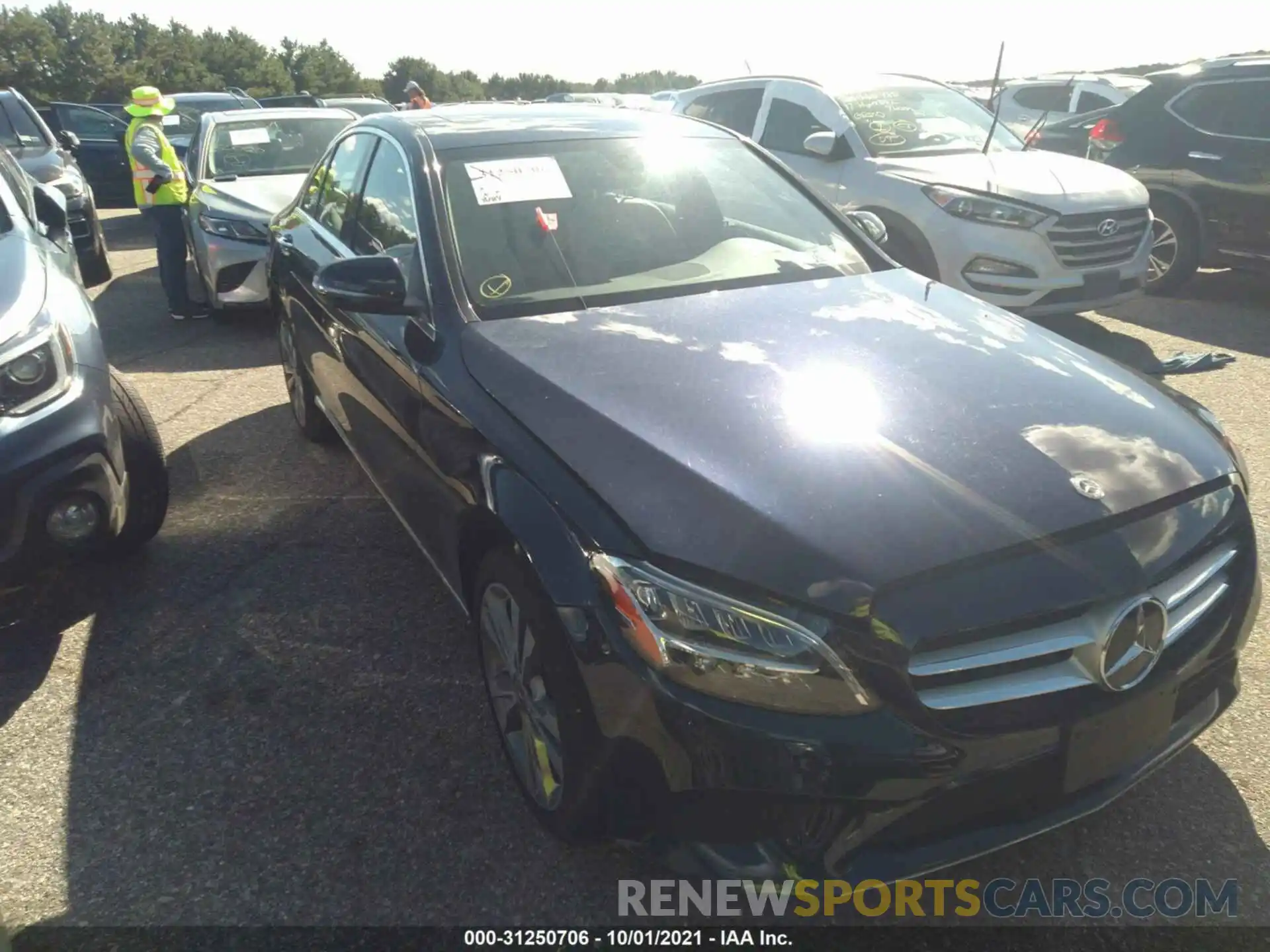 1 Photograph of a damaged car W1KWF8EB6MR611305 MERCEDES-BENZ C-CLASS 2021